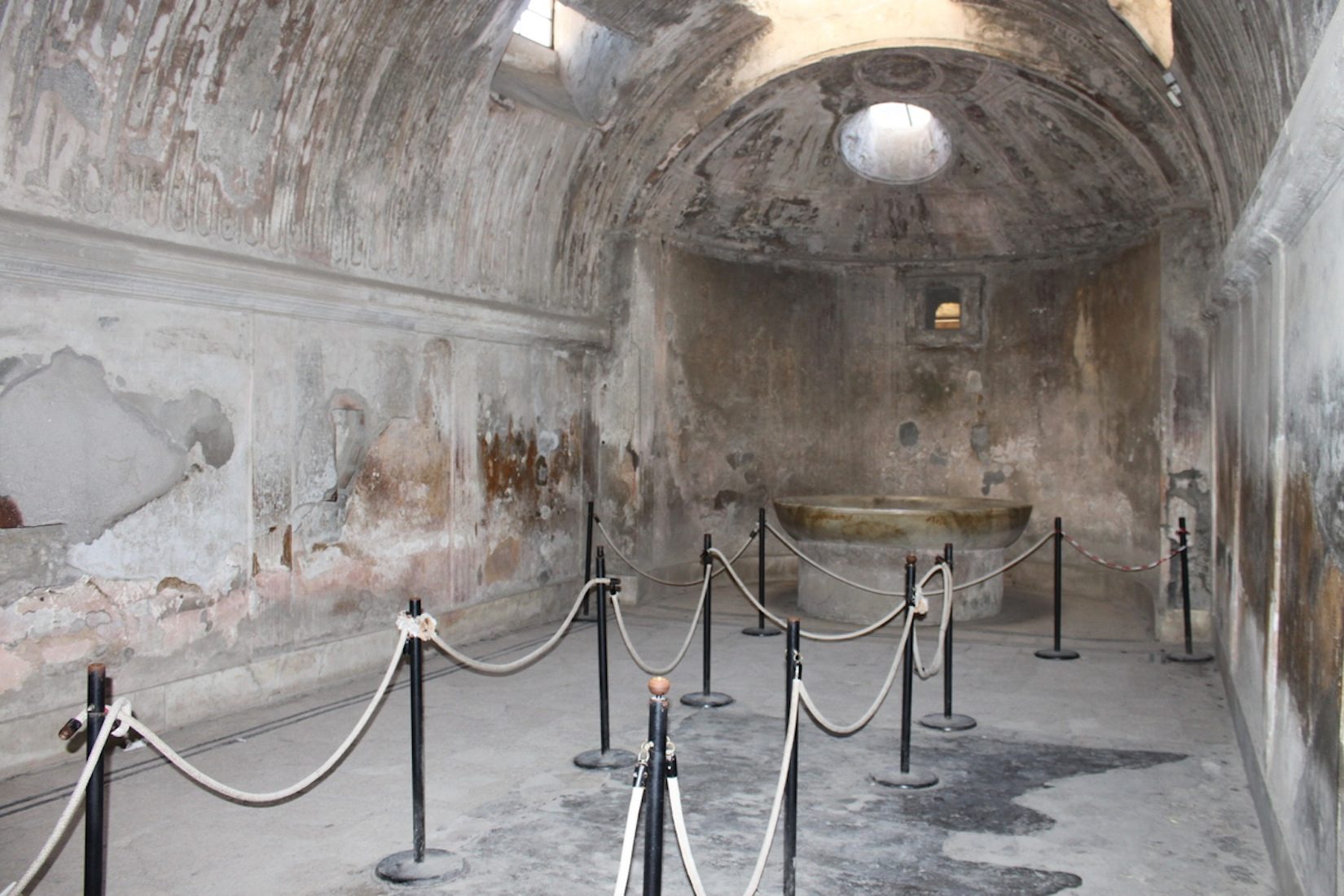 Pompeii%27s%20Baths%202.jpg